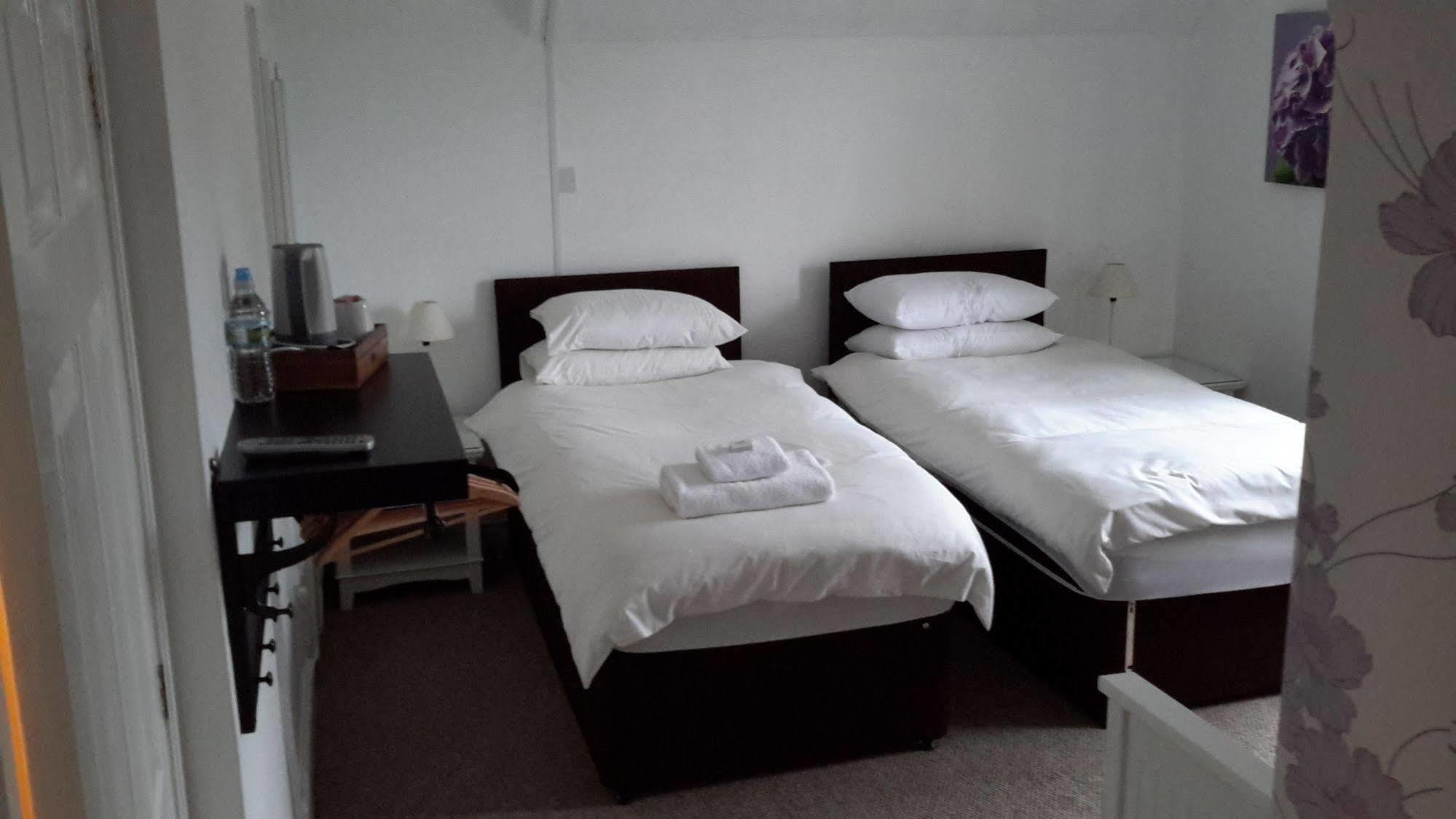The School House Bed & Breakfast Warrington  Luaran gambar